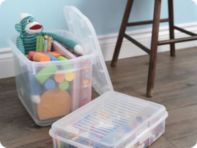 rubbermaid outdoor toy box